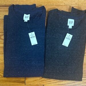 LOT of 2 NWT Gap Men’s Cotton Crewneck Sweaters Large